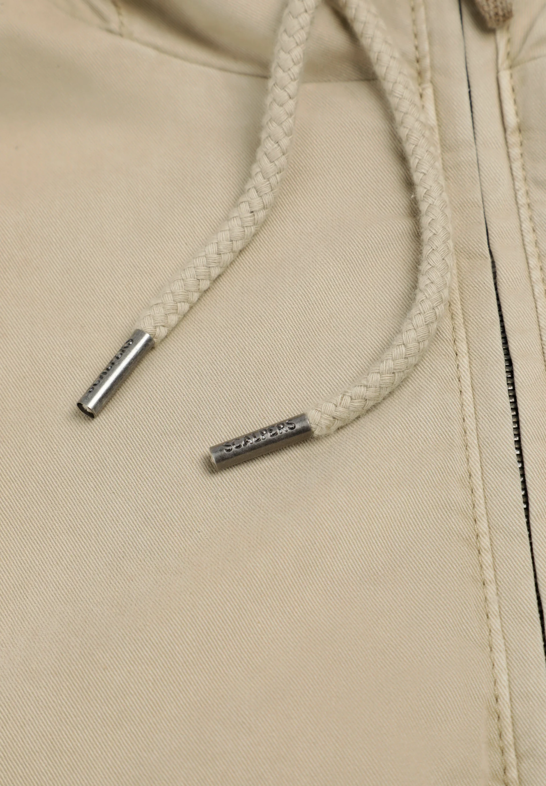 HOODED JACKET WITH MATCHING SKULL - Image 4