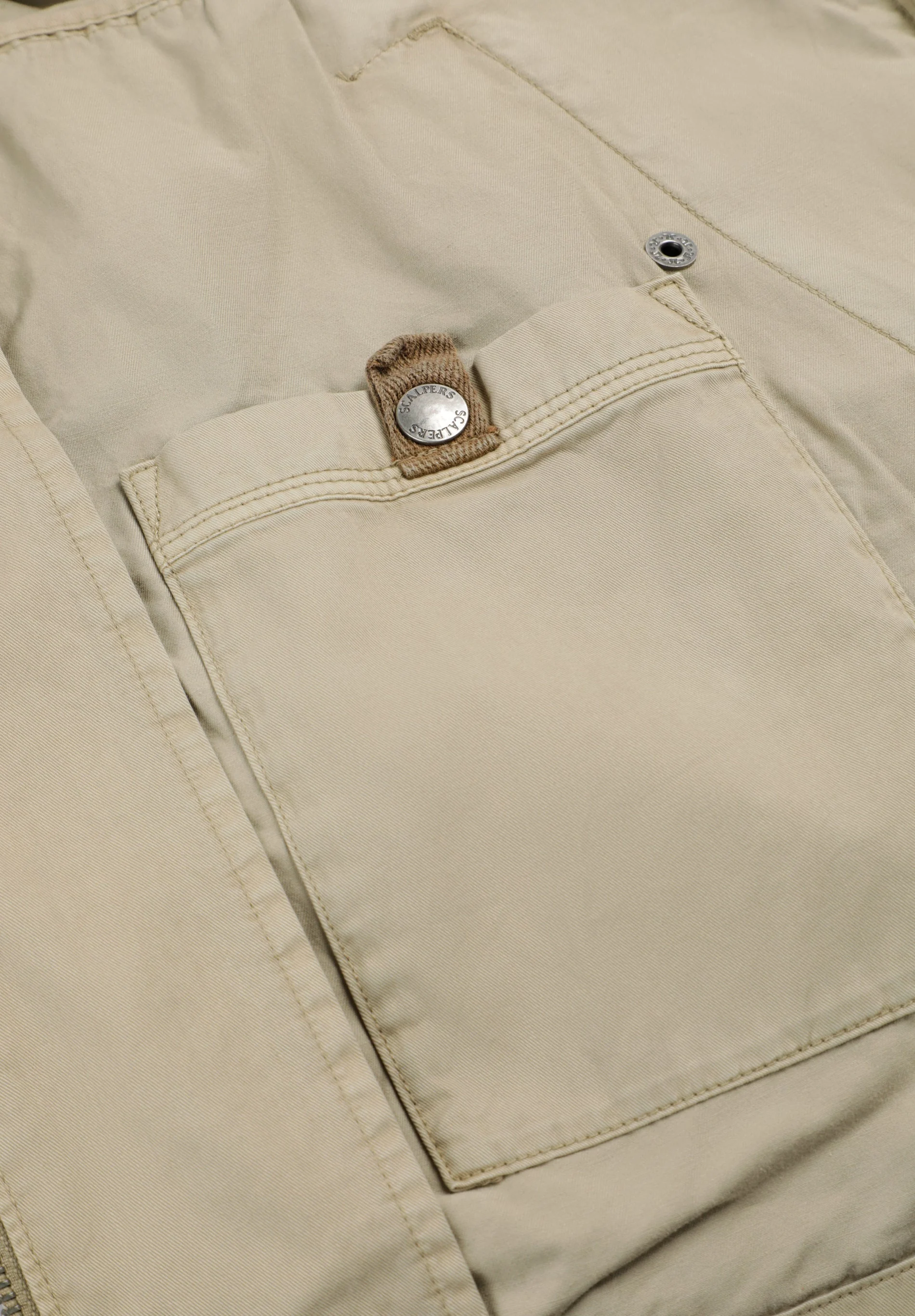 HOODED JACKET WITH MATCHING SKULL - Image 8