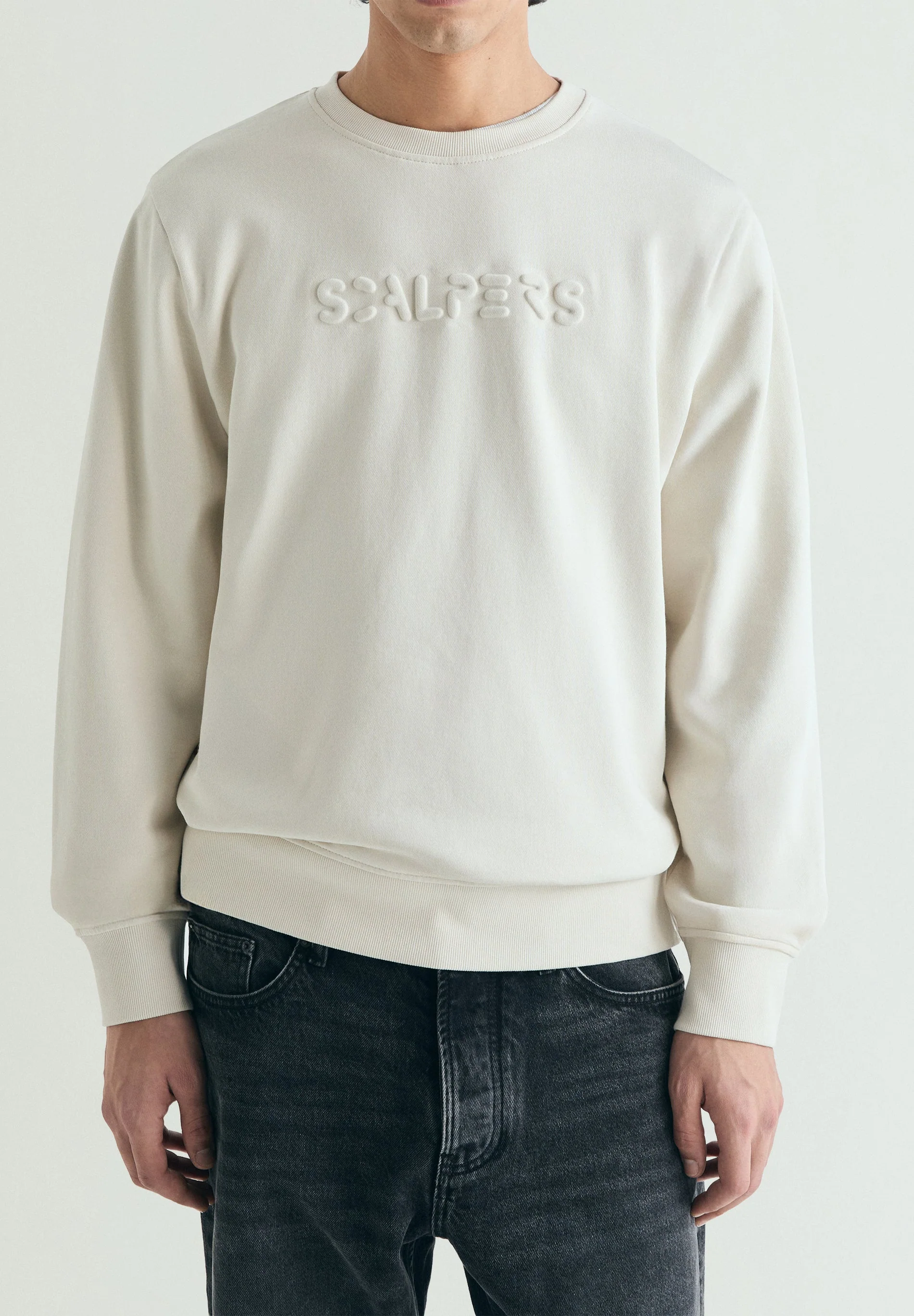 SWEATSHIRT WITH EMBOSSED SKULL - Image 2