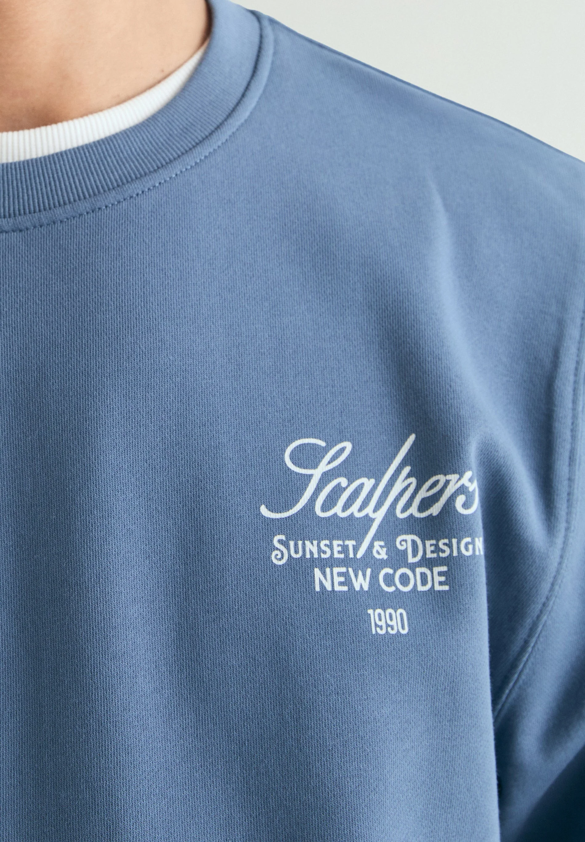 FADED PRINT SWEATSHIRT - Image 3