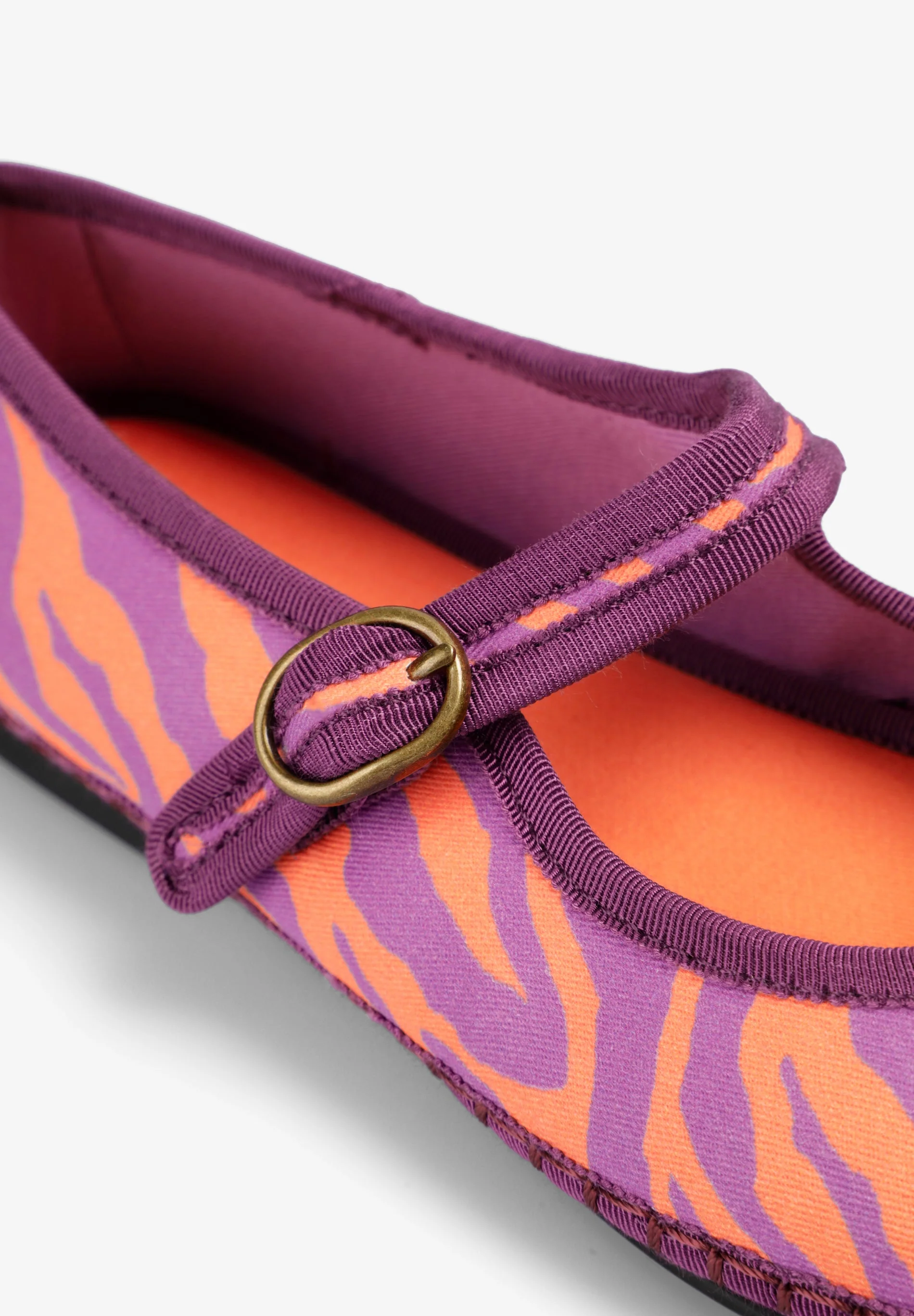 ANIMAL PRINT BALLET FLATS - Image 6
