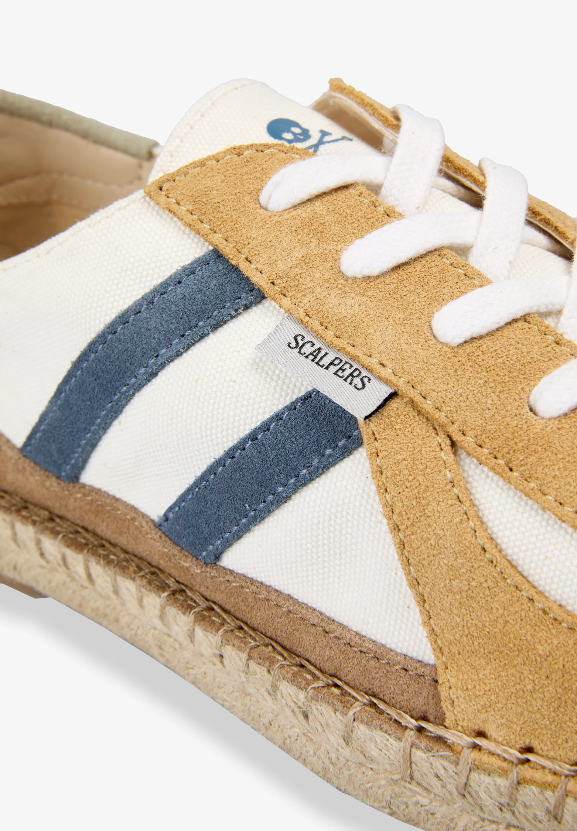 CONTRAST SUEDE SNEAKERS - Image 4