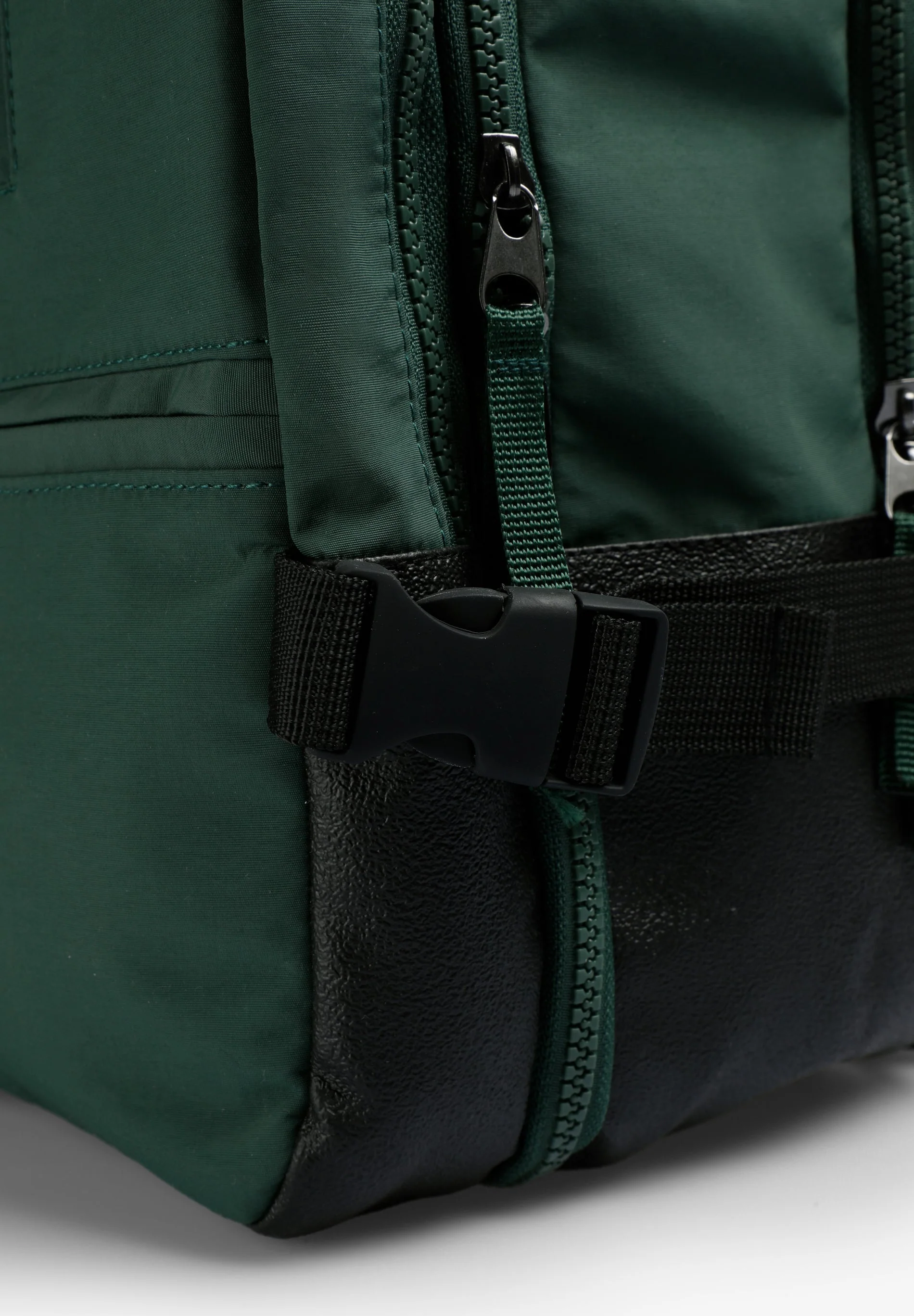 TECHNICAL CABIN BACKPACK - Image 4