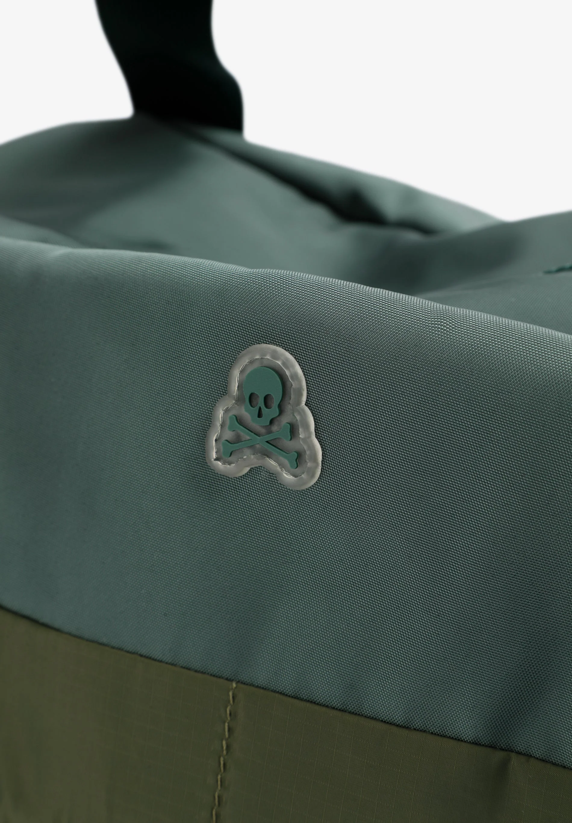 TECHNICAL TRAVEL BAG - Image 4