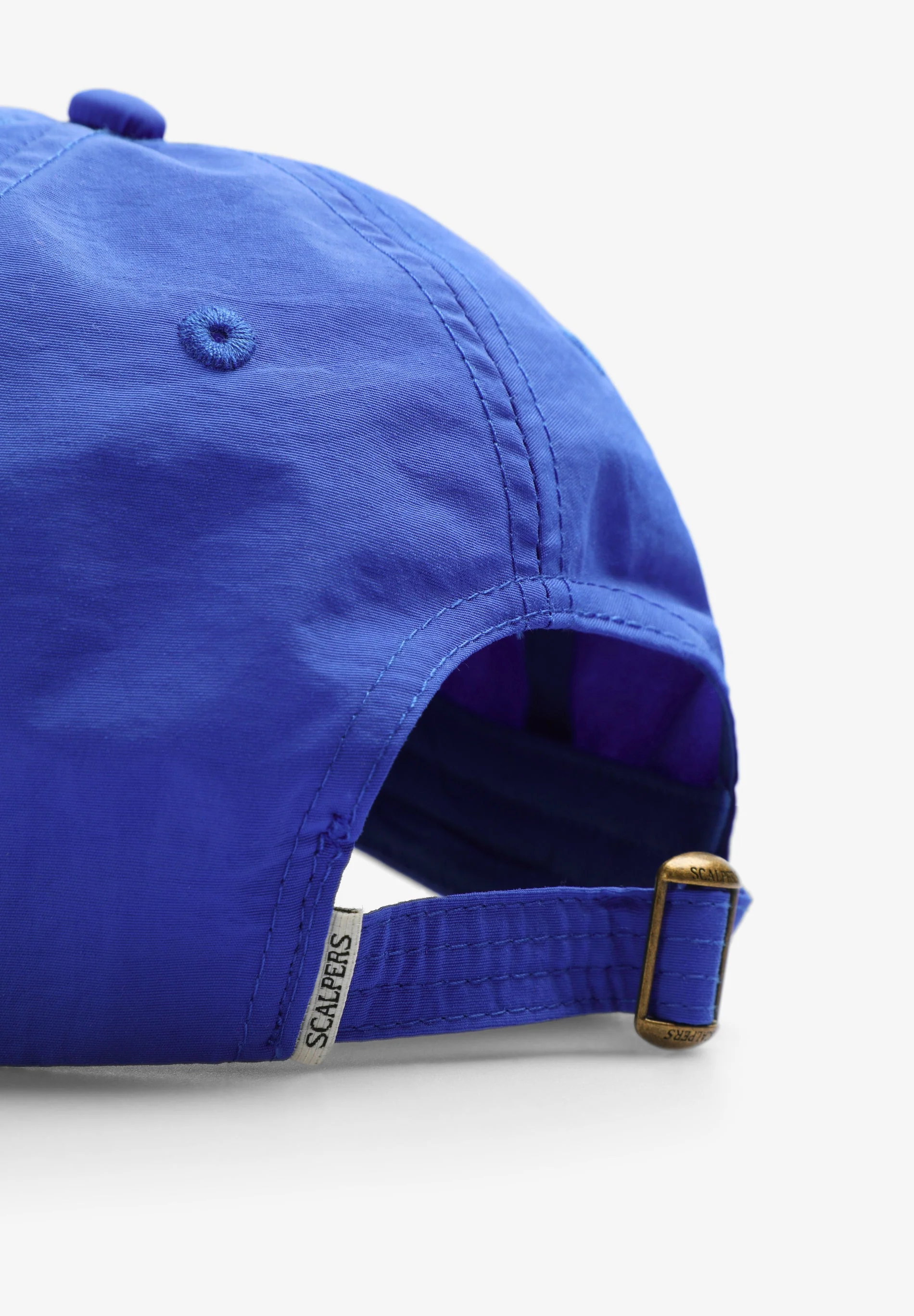 CAP WITH CONTRAST EMBROIDERY - Image 3
