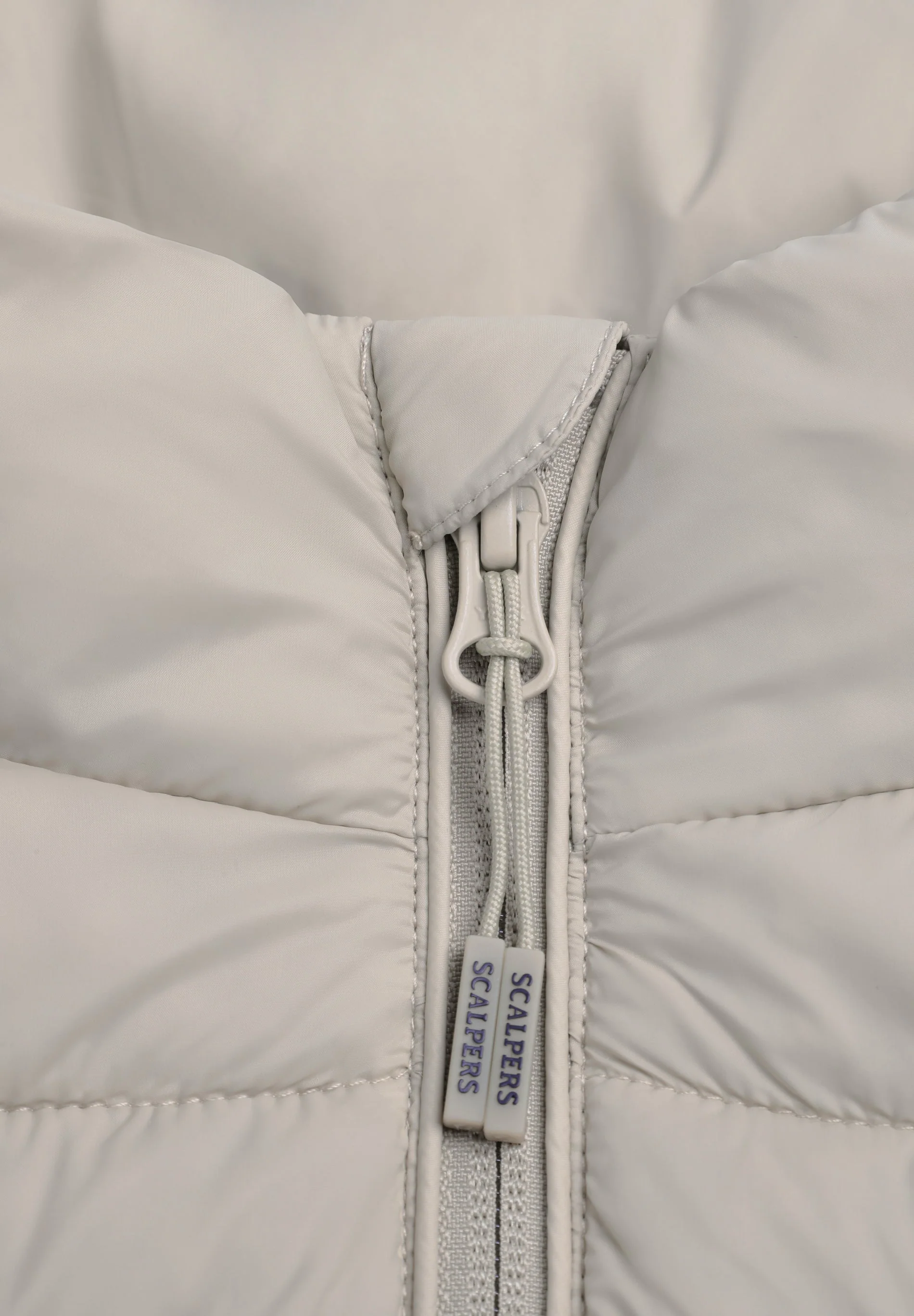 PUFFER GILET WITH SKULL PATCH - Image 3