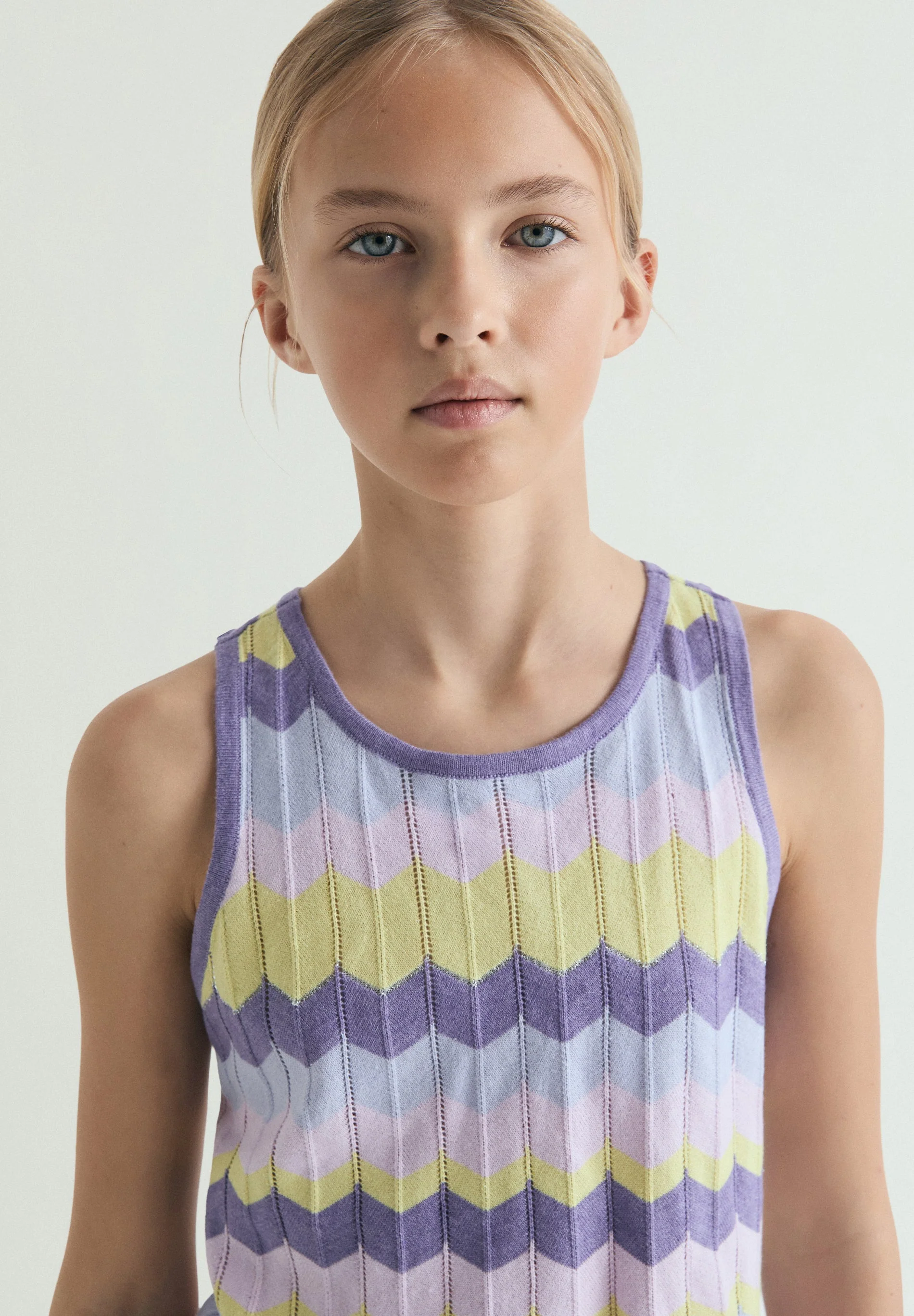 CHUNKY KNIT TOP WITH CRISS-CROSS BACK - Image 3