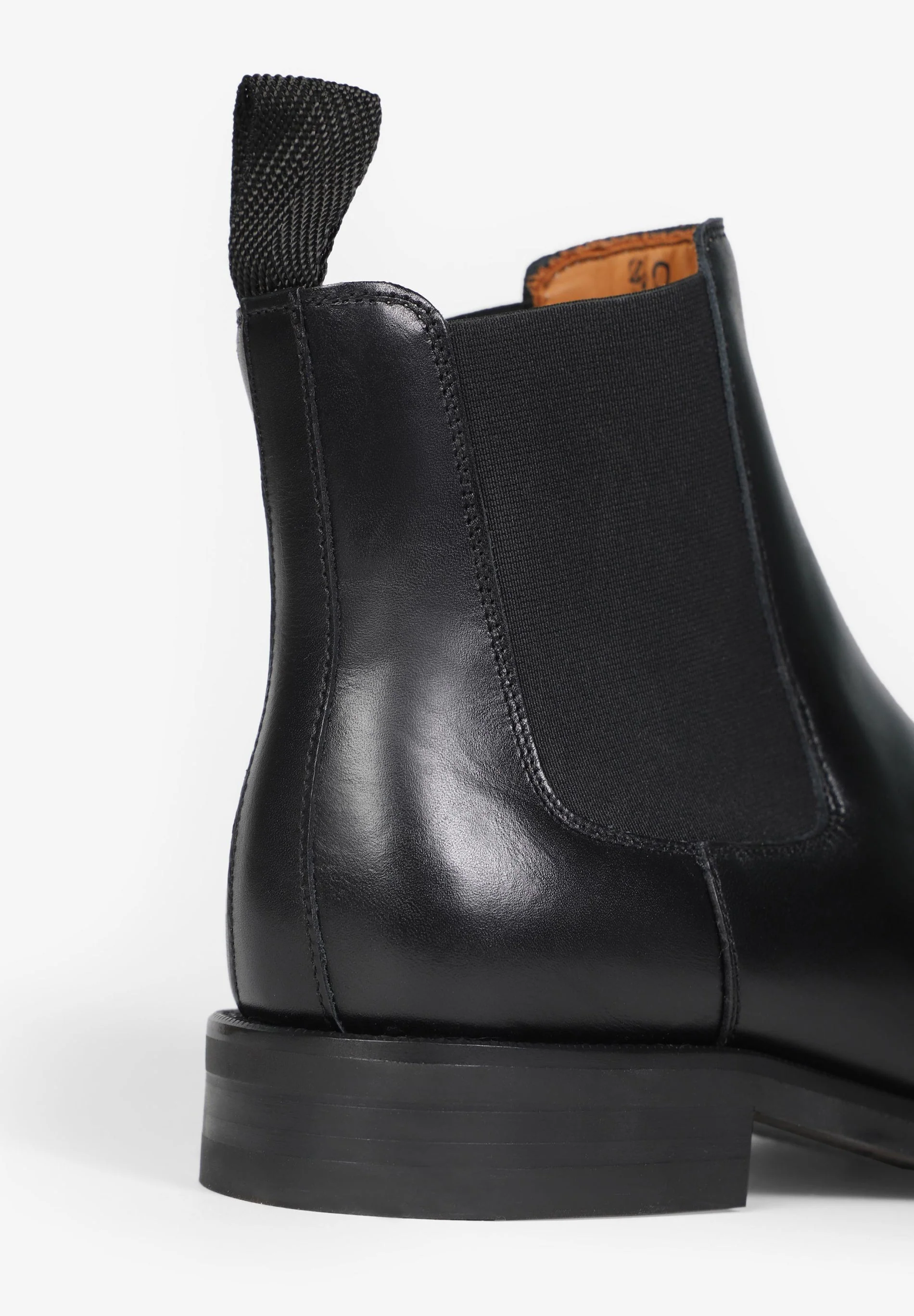 LEATHER CHELSEA BOOTS - Image 4