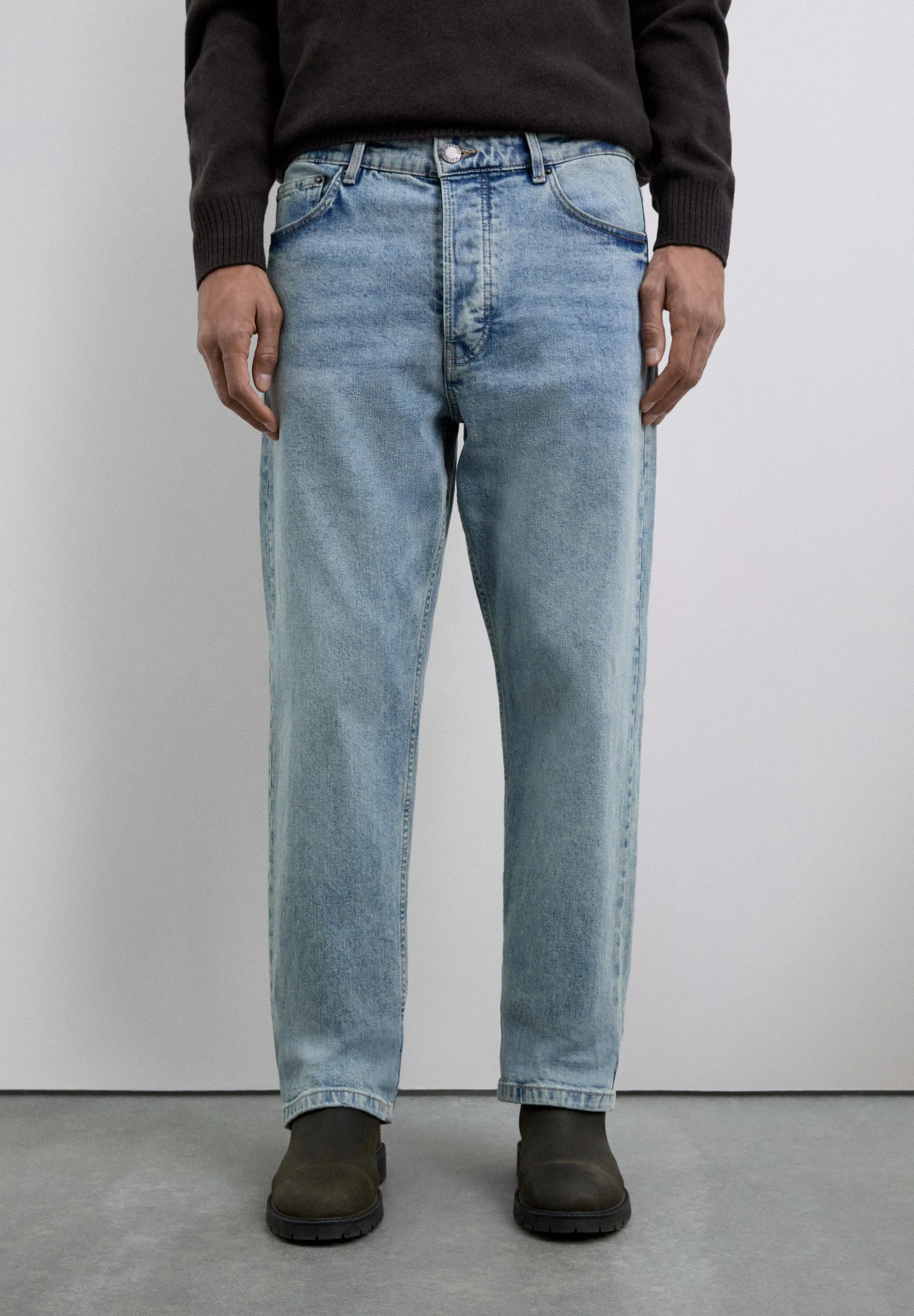 REGULAR FIT JEANS - Image 3