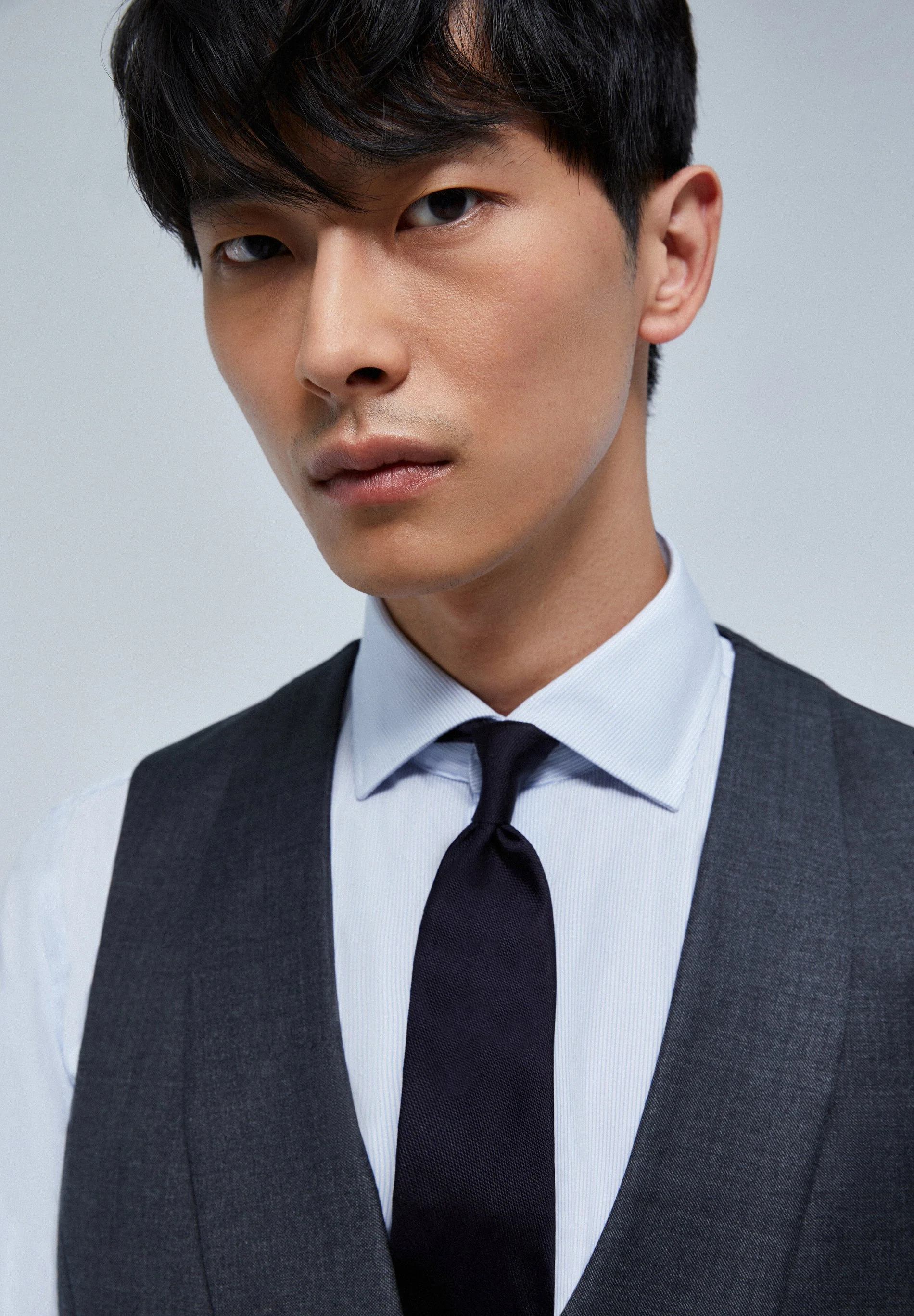 THREE-PIECE WOOL MORNING COAT - Image 7