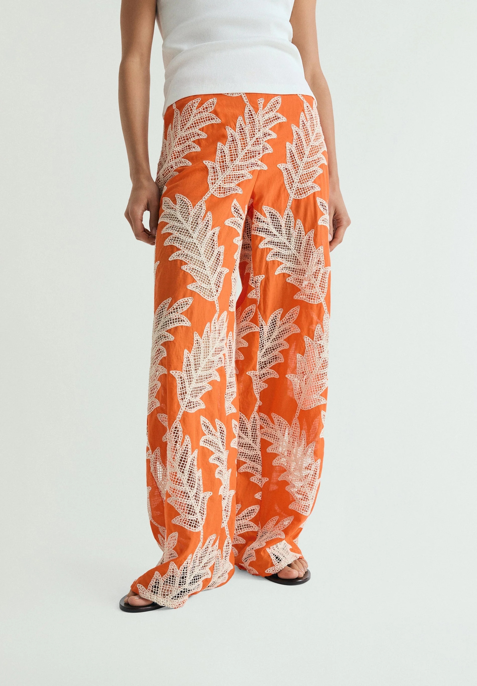 EMBROIDERED FLOWING TROUSERS - Image 3