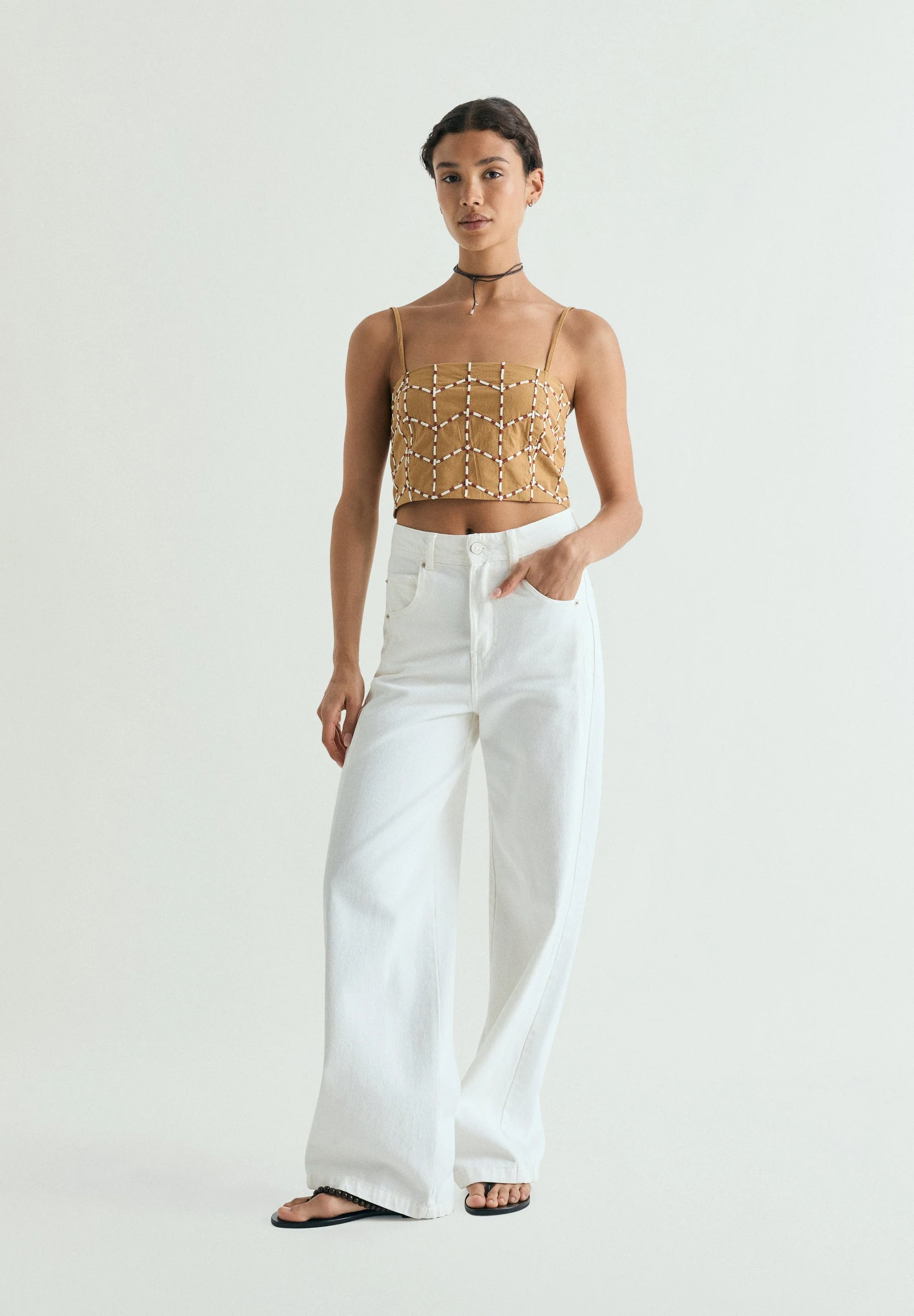GEOMETRIC EMBROIDERED TOP - Image 2