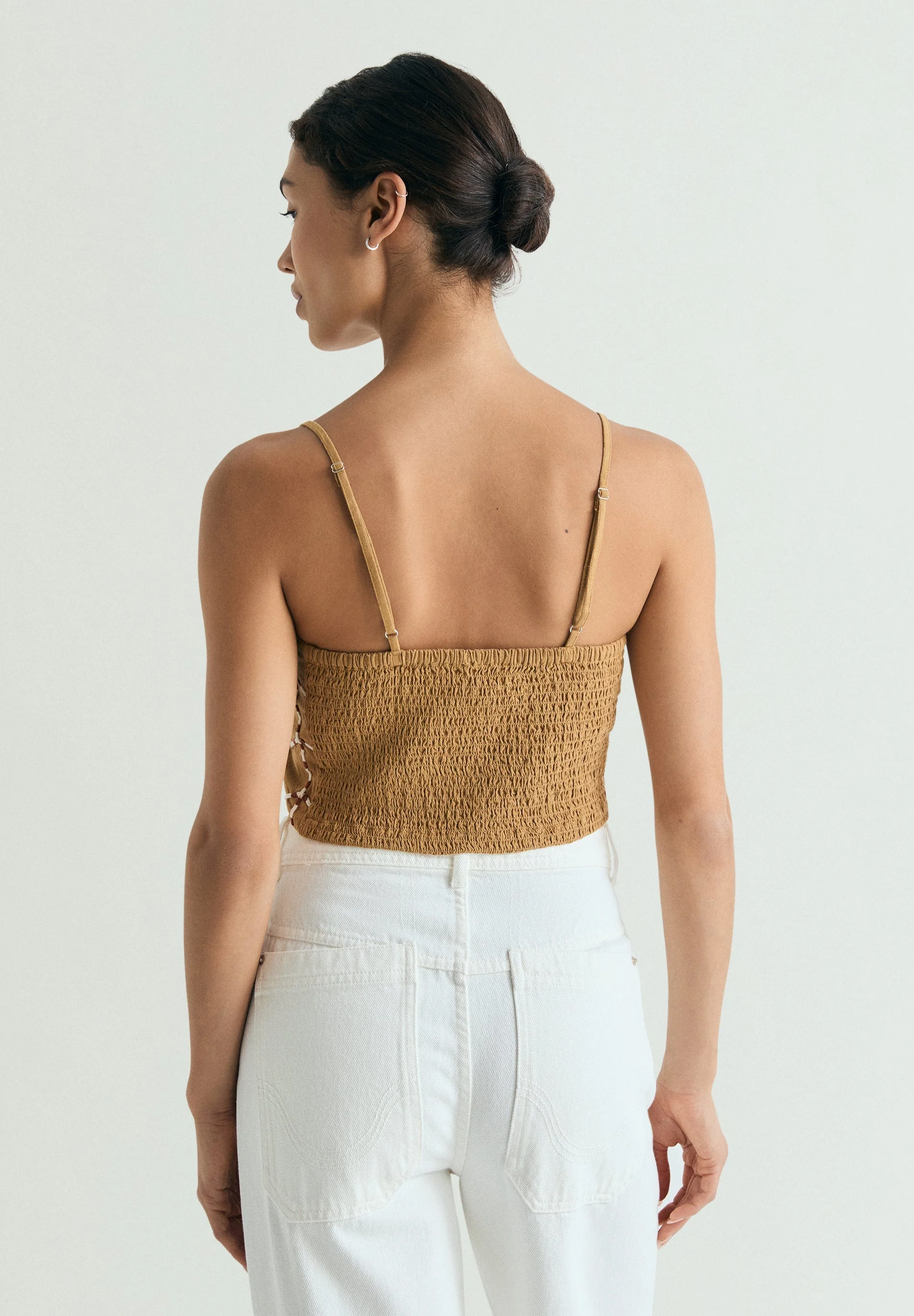 GEOMETRIC EMBROIDERED TOP - Image 4