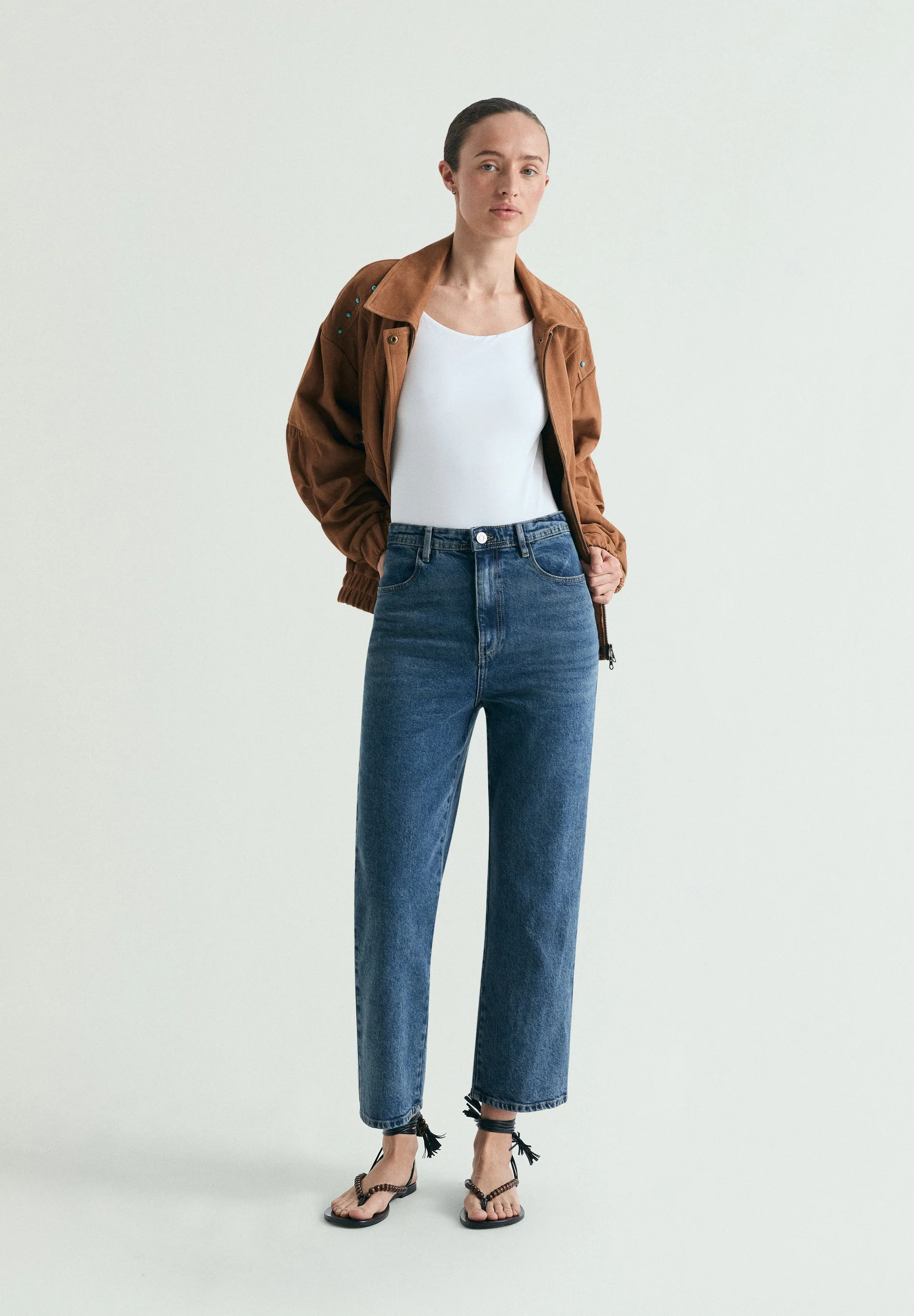 JEANS WITH BACK BUTTONS - Image 3
