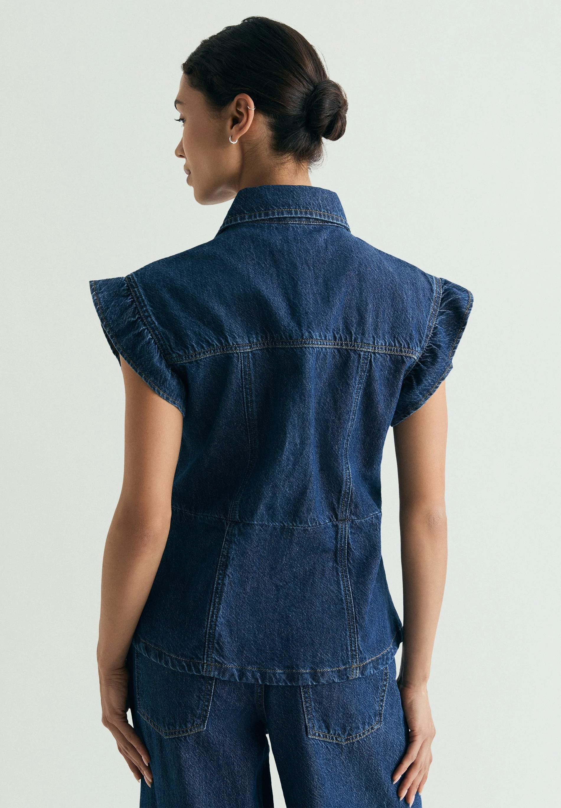 DENIM SHIRT WITH RUFFLED SLEEVE - Image 4