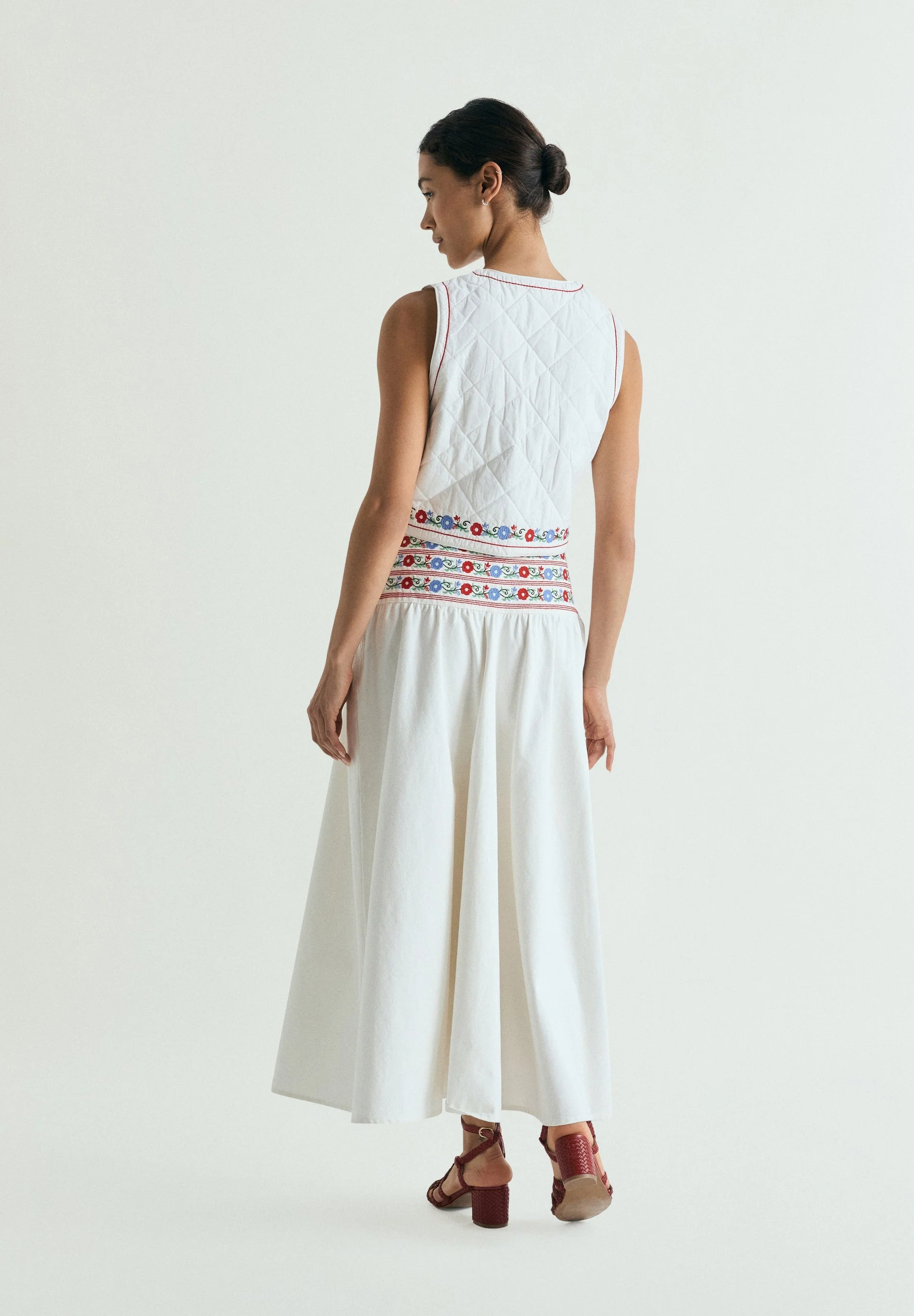 EMBROIDERED DENIM SKIRT - Image 5