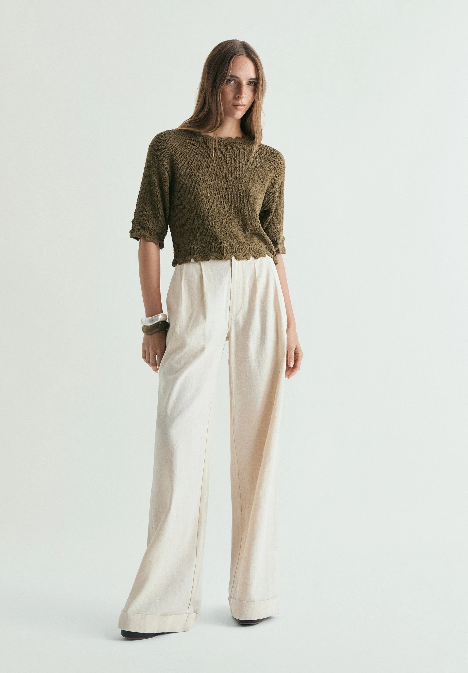 CROPPED SHORT SLEEVE SWEATER - Image 2
