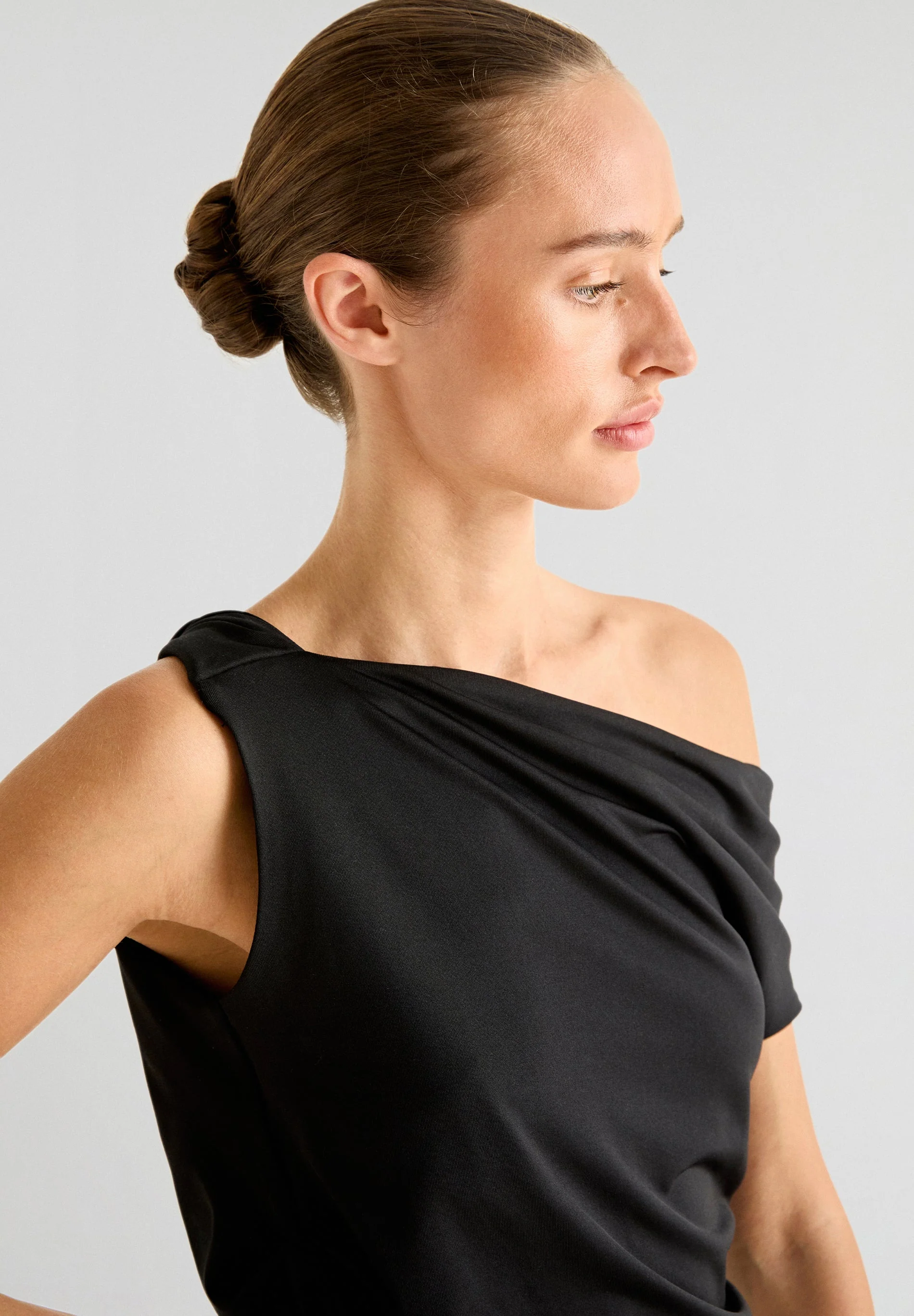 SCALPERS X LOVE STORIES ASYMMETRIC TOP - Image 3