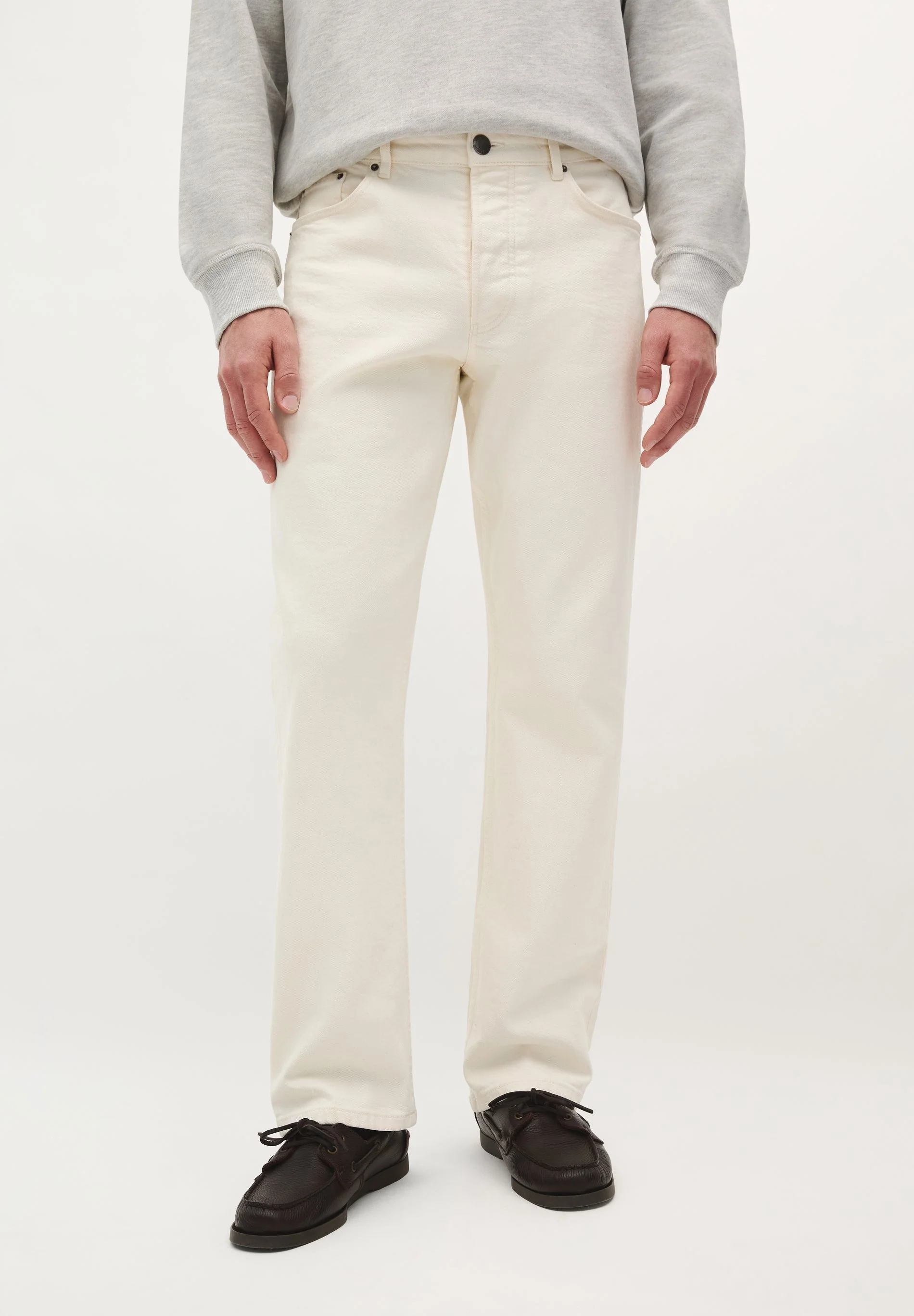 REGULAR FIT JEANS - Image 3