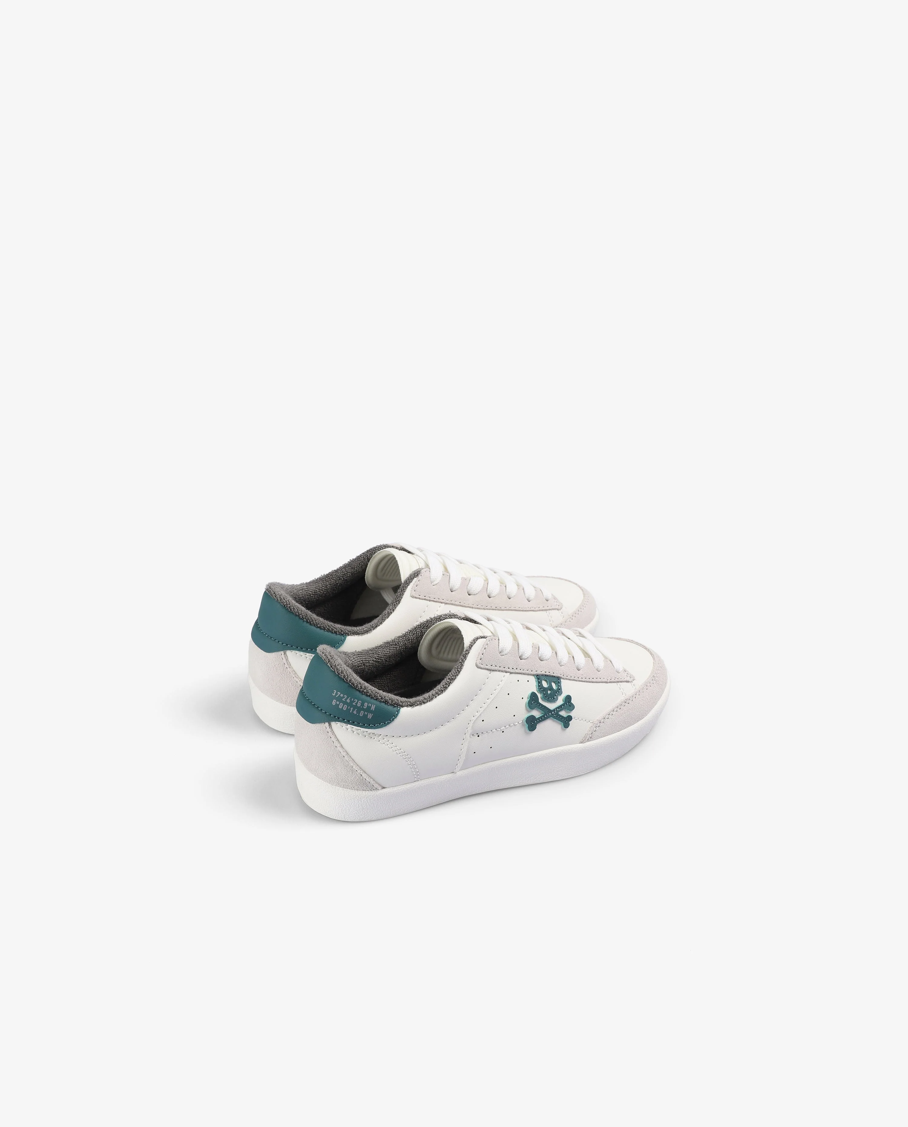SNEAKERS WITH CONTRAST SKULL - Image 4
