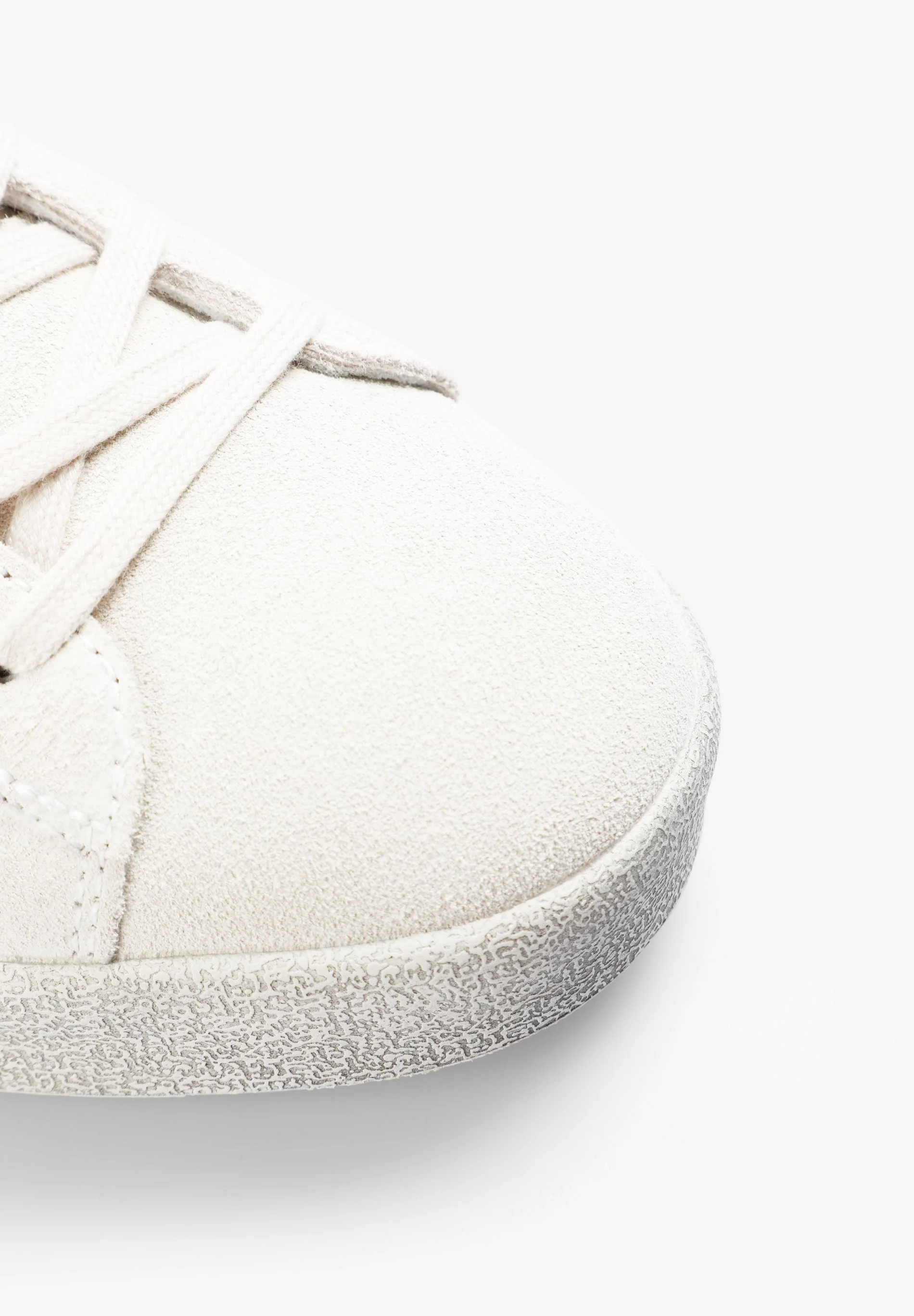 SUEDE SNEAKERS WITH SKULL - Image 8