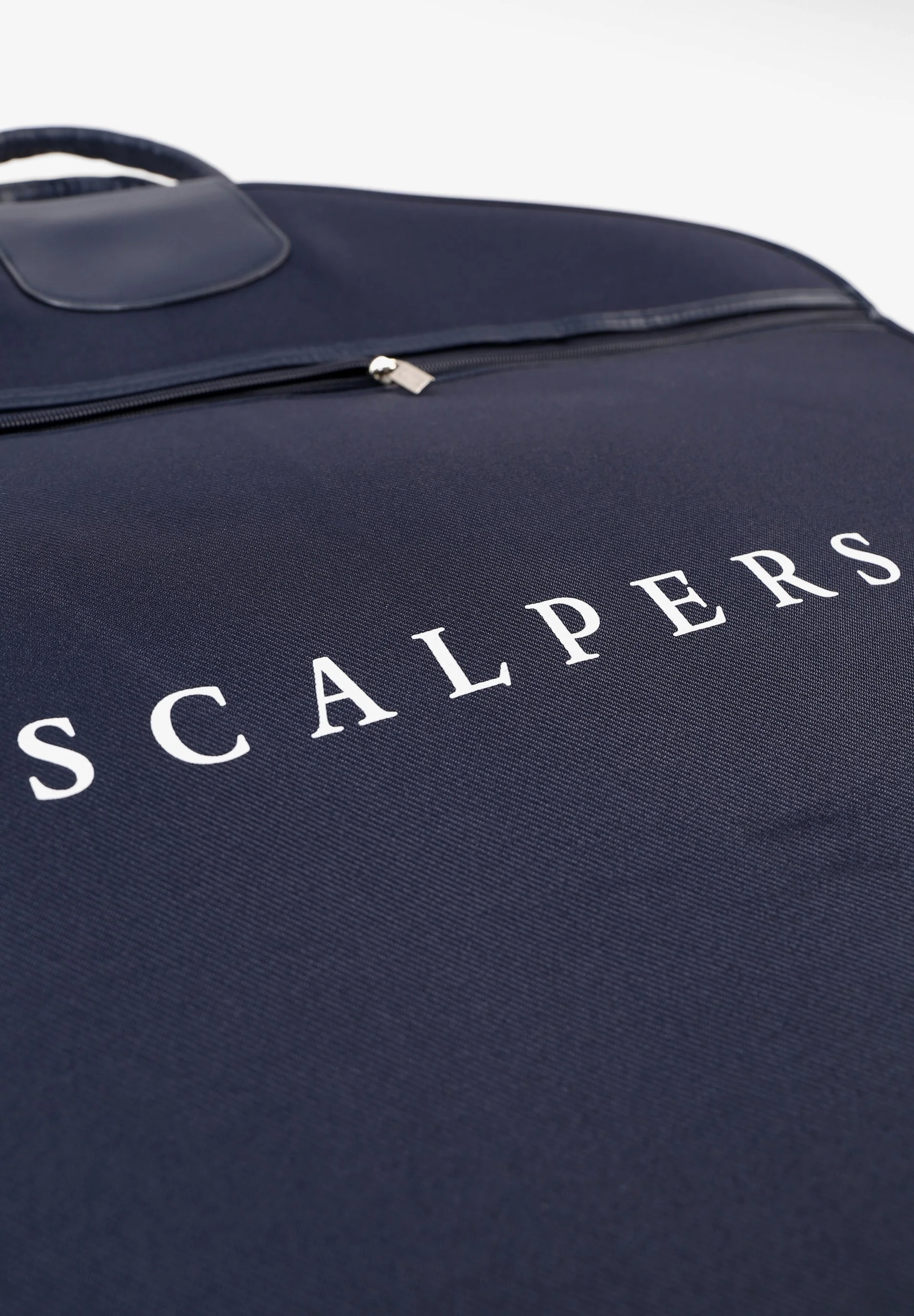 SCALPERS MEDIUM SUIT BAG - Image 2