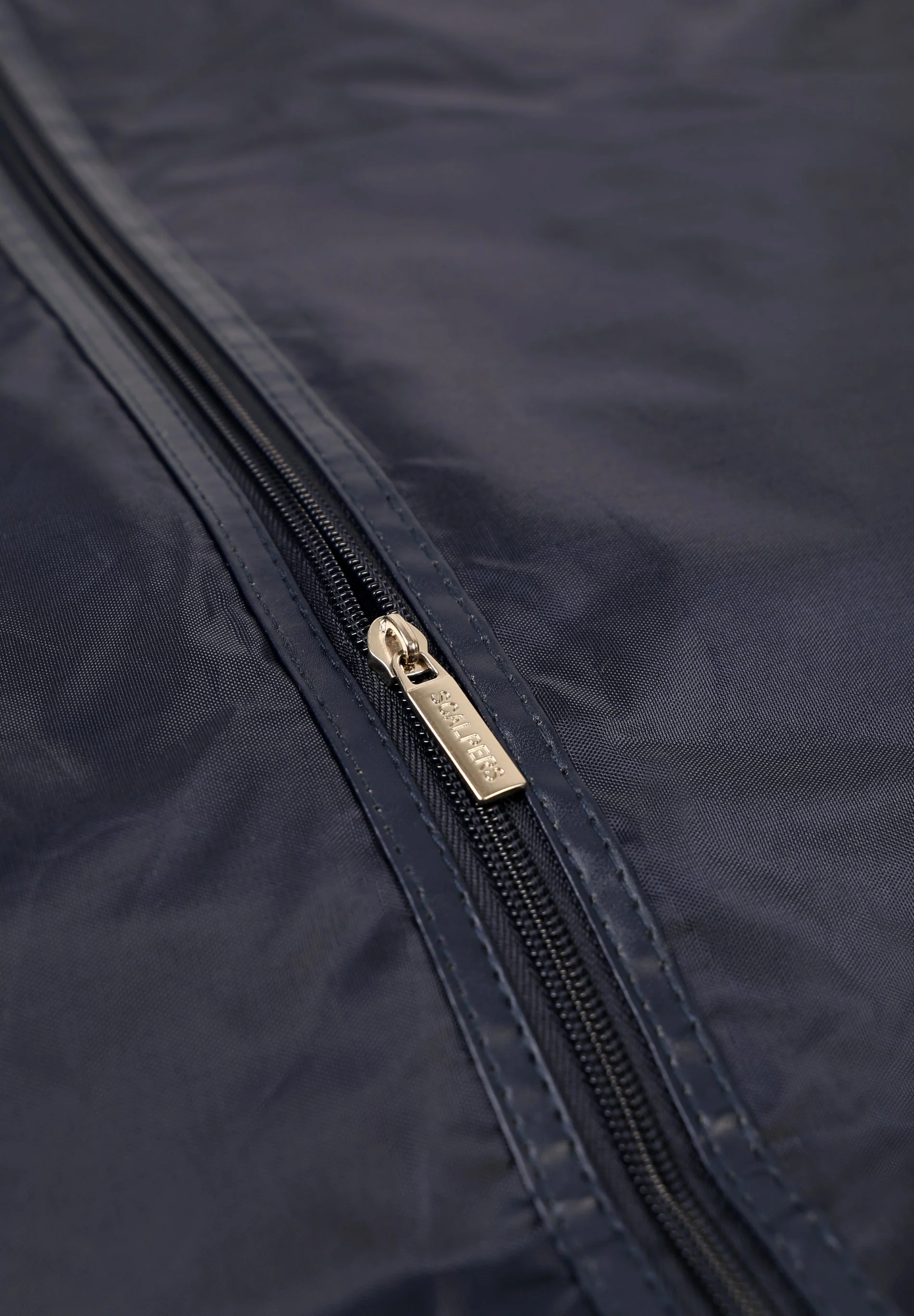 SCALPERS MEDIUM SUIT BAG - Image 8