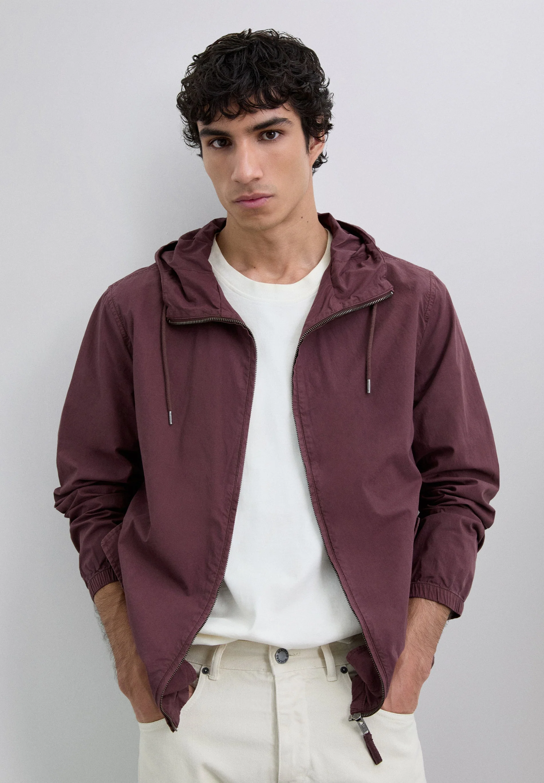LIGHTWEIGHT JACKET WITH HOOD - Image 2