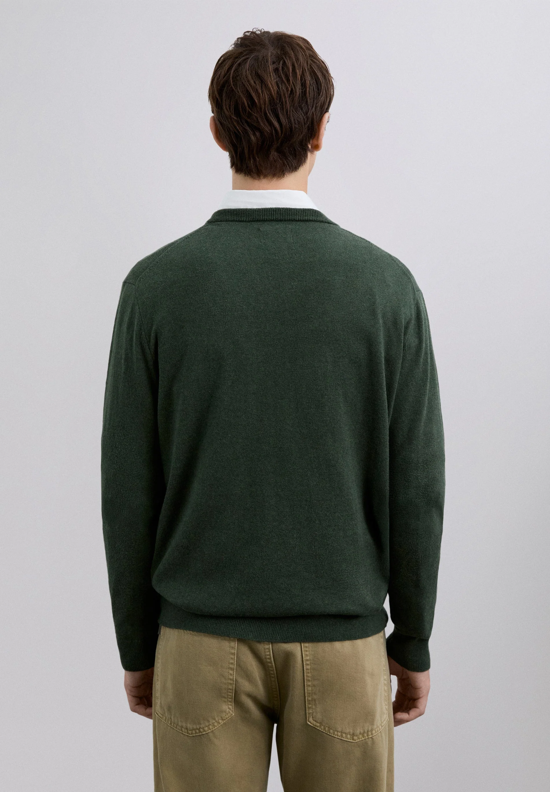V-NECK SWEATER WITH CASHMERE - Image 4